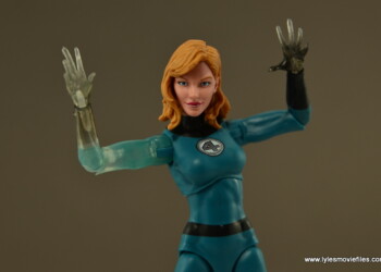 Marvel Legends Invisible Woman figure review - main