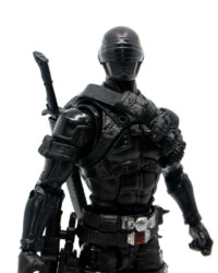 gi joe classified series snake eyes figure review - geared up closeup