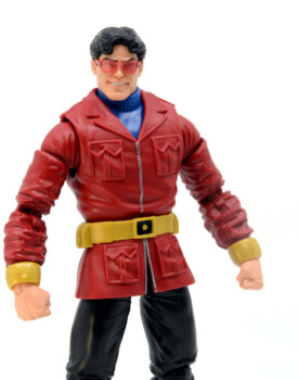 marvel legends wonder man review - main pic
