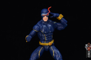 marvel legends astonishing x-men cyclops review - main pic