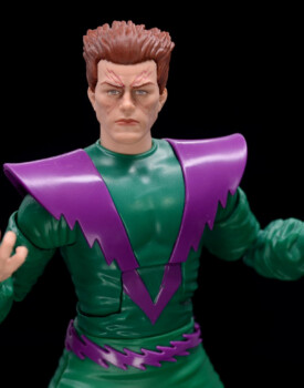 marvel legends molecule man review - main pic