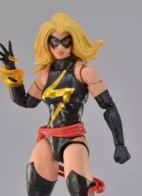 marvel legends warbird review - main pic